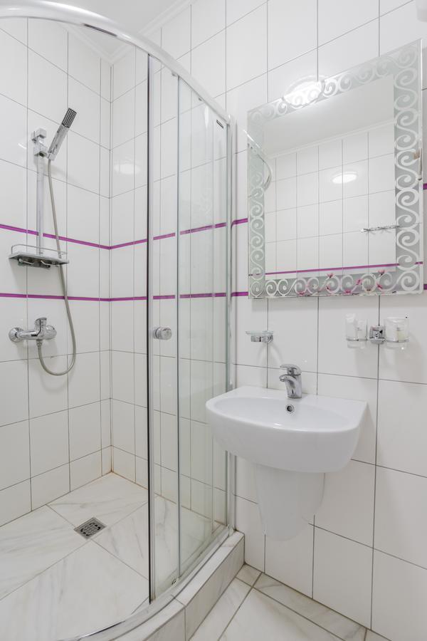 Inn Okolitsya Protsev 外观 照片