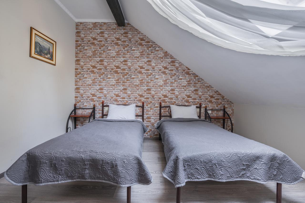 Inn Okolitsya Protsev 外观 照片