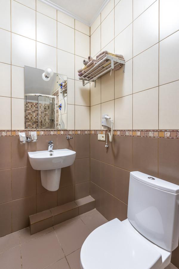 Inn Okolitsya Protsev 外观 照片