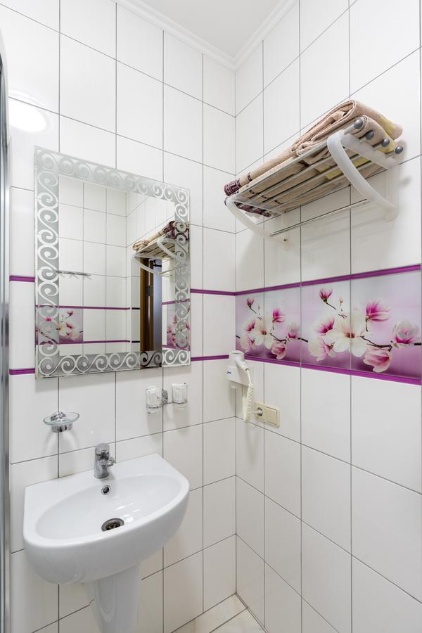 Inn Okolitsya Protsev 外观 照片